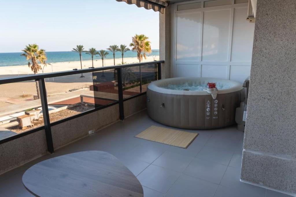 Espacio2,1a Linea,jacuzzi,piscina Appartement
