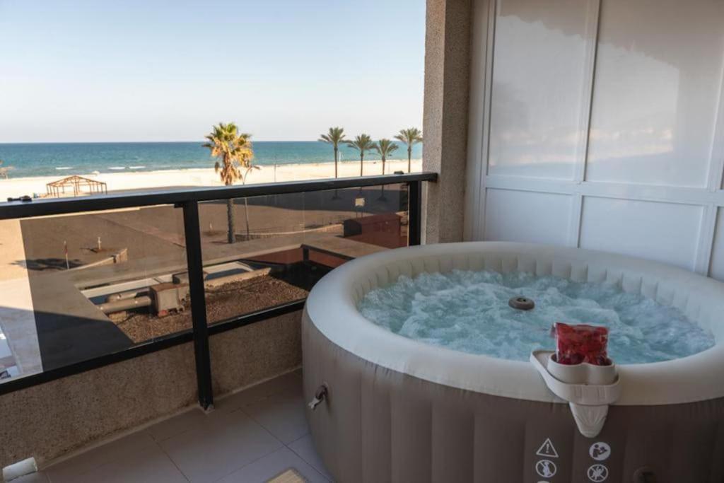 Espacio2,1a Linea,jacuzzi,piscina Appartement *